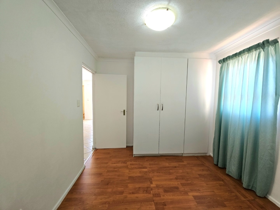 2 Bedroom Property for Sale in Whispering Pines Western Cape